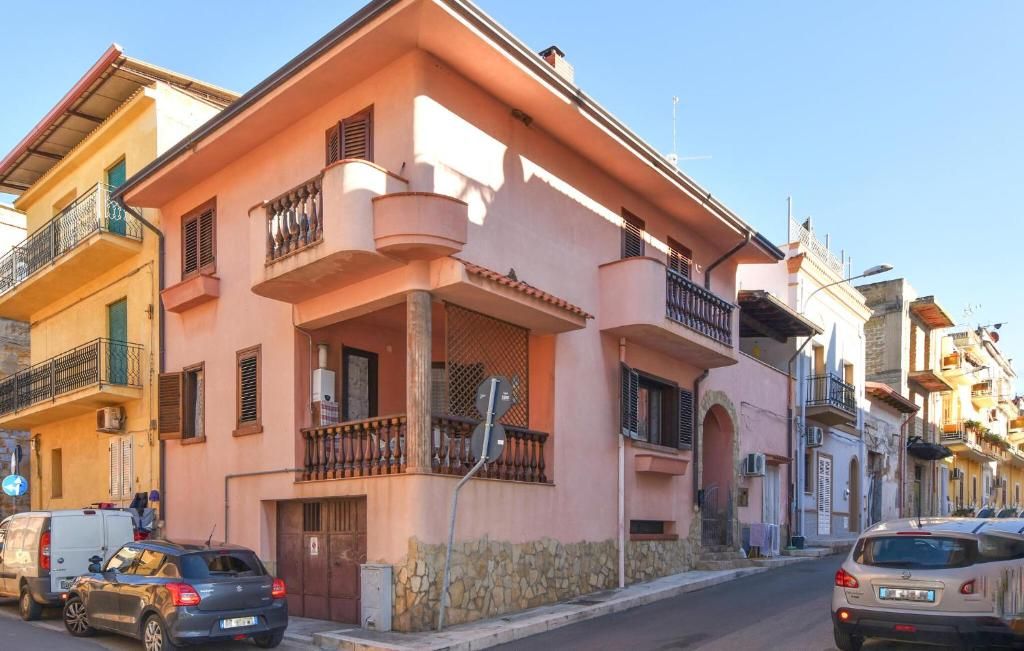 4 Bedroom Stunning Home In Trappeto - Dove Dormire Trappeto