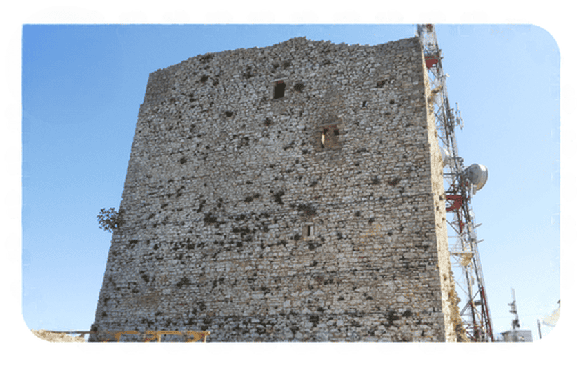 Castello dei Ventimiglia - Attrazioni Sicilia