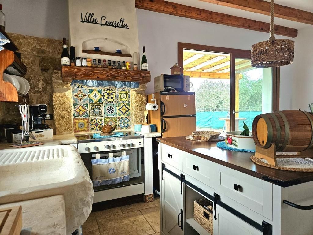 Villa Cerasella - Rustic Sicilian Retreat with Private Pool & Sunset View - Dove Dormire Trappeto